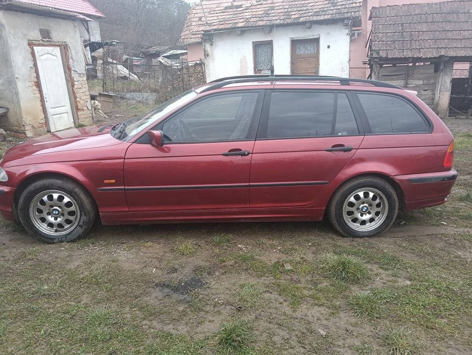 Vând BMW  seria3 320d