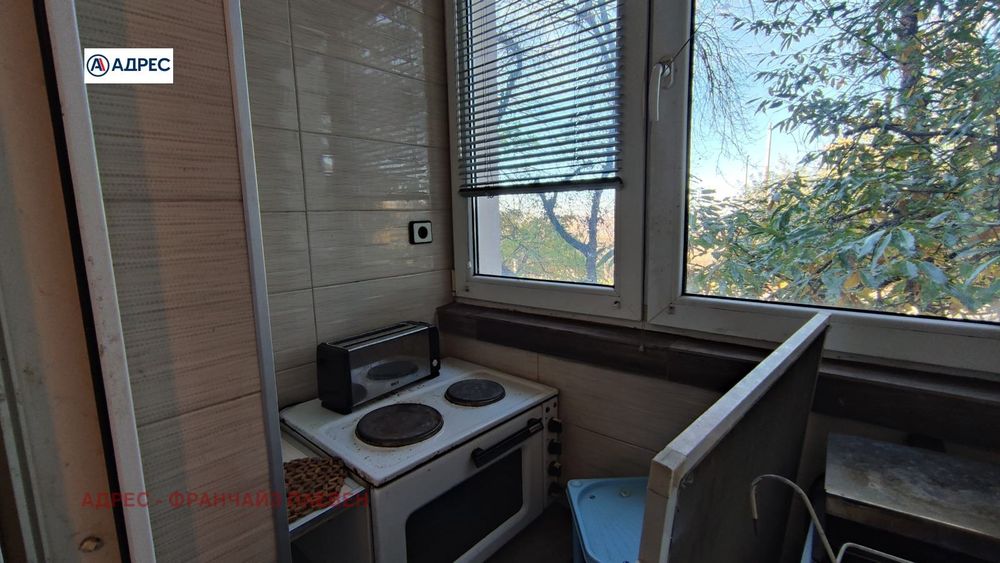 Дава се под наем Двустаен апартамент в Плевен, Дружба 3 - 62 кв.м за 205 € - Снимка #2