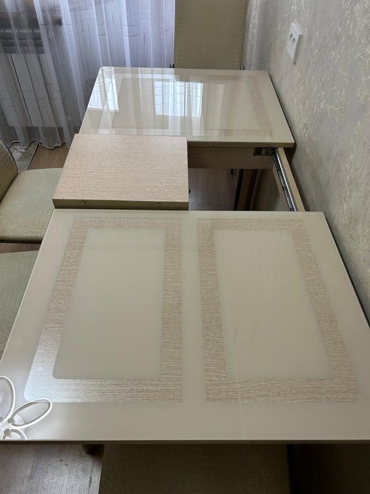 Продам стол со стульями