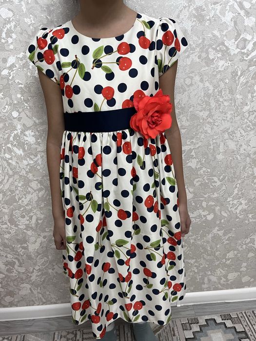 Көйлектер 7-8жасқа 1данасы 3000теңгеден