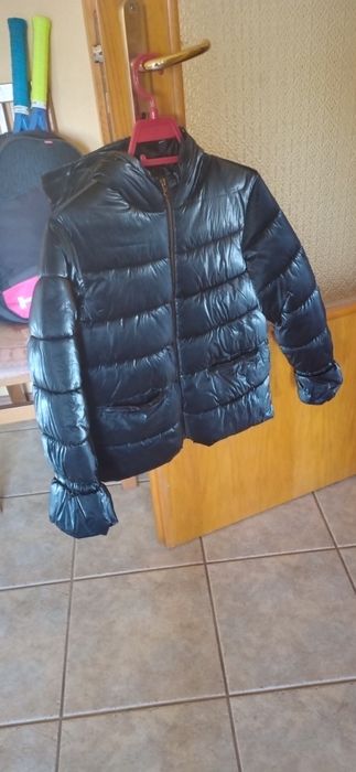 Черно яке на Benetton