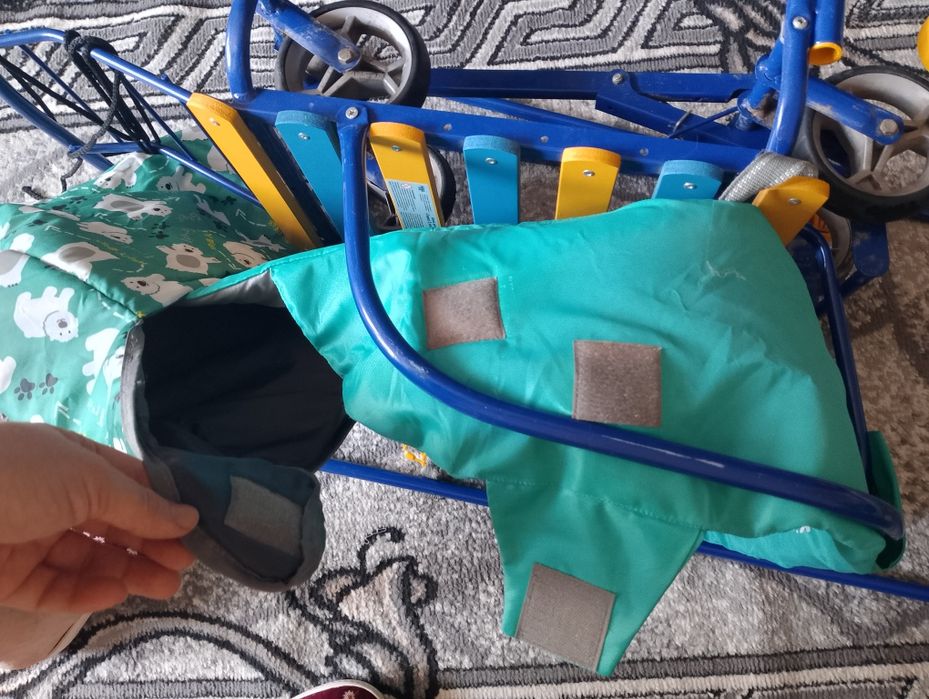 Санки почти новые