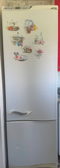 Холодильник Atlant в хорошем состоянии