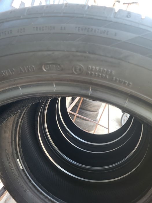 235 50 18 Continental 4бр летни  дот 22