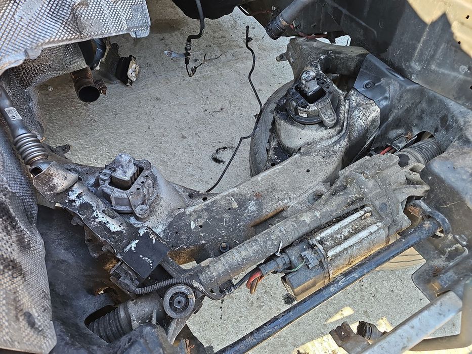 Jug motor Bmw 5 (F10) [Fabr 2011-2016] OEM 2.0 N47D20 135KW / 184CP