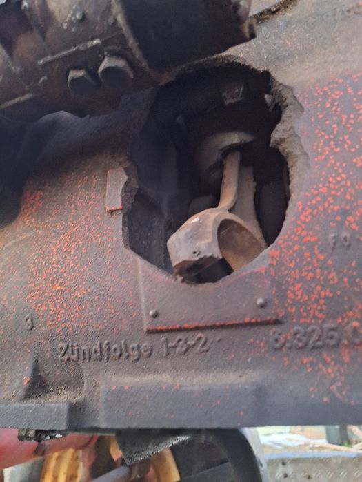 Tractor Renault 56 import Germania motor stricat spart