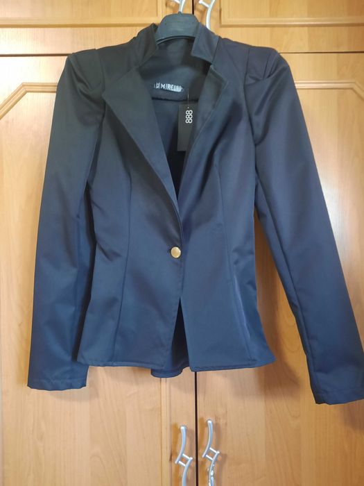 Sacouri elegante de damă