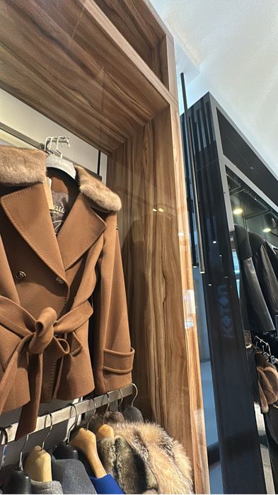 Шкаф со стойками срочно продажа