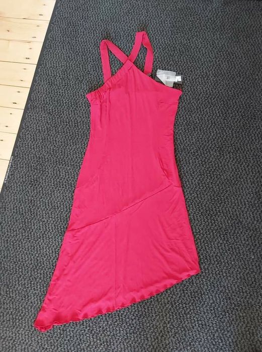 Rochie noua brand Este