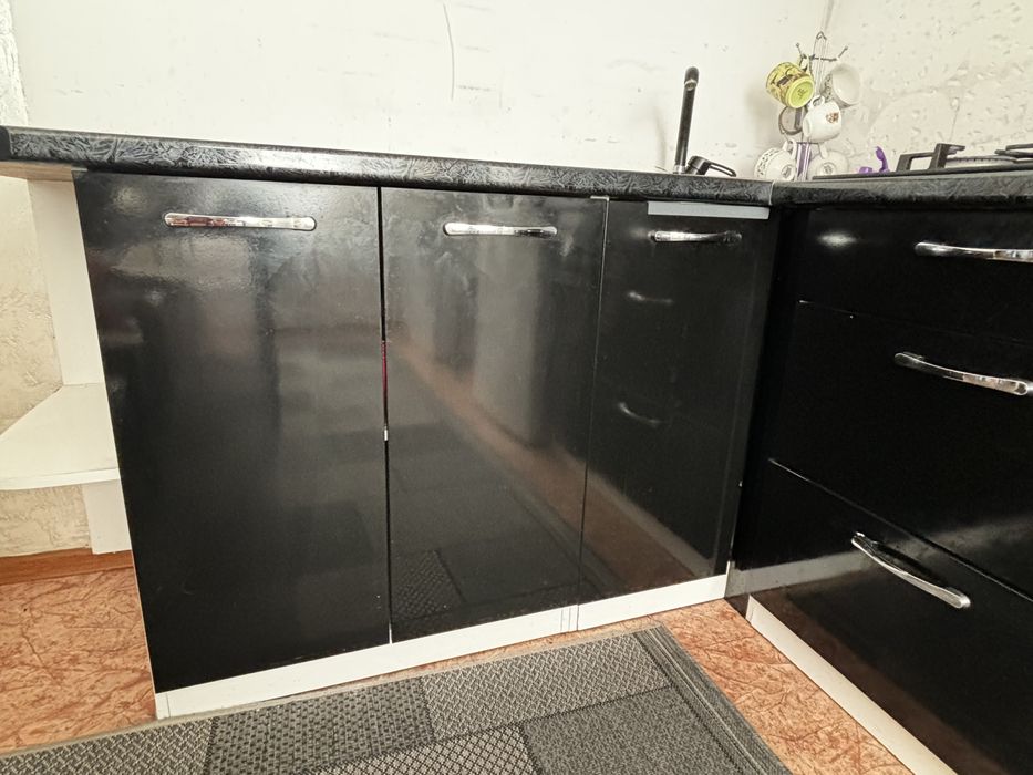 Кухонная мебель