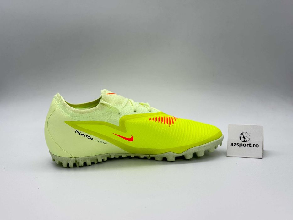 Nike ReactX Phantom 6 Low PRO TF (40; 40,5; 41)