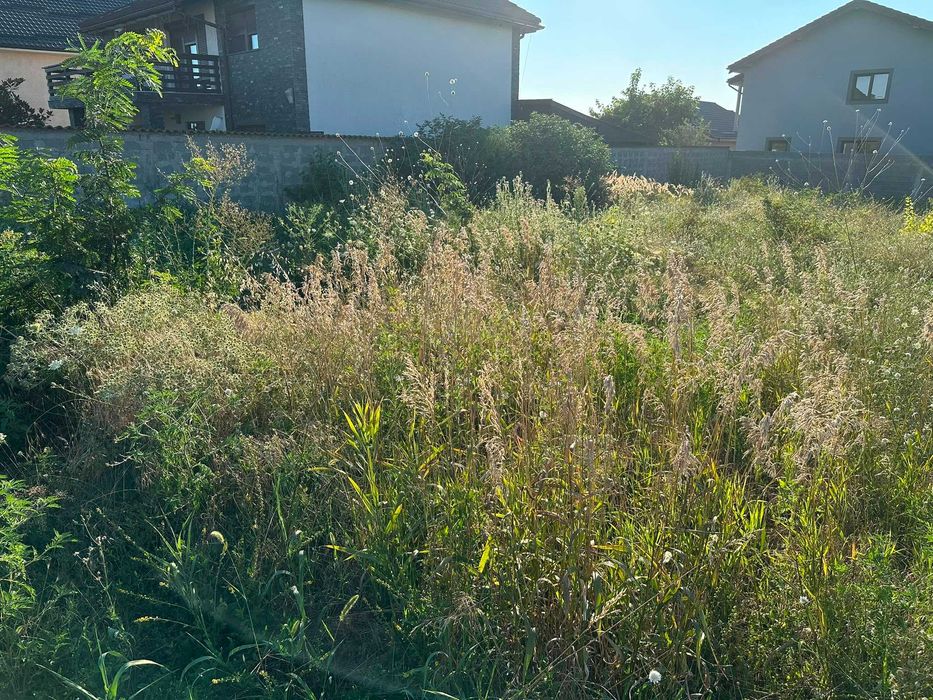 De vanzare teren, zona Damila