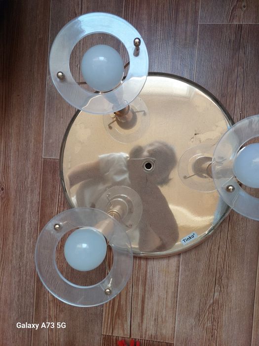 Люстра в прихожую