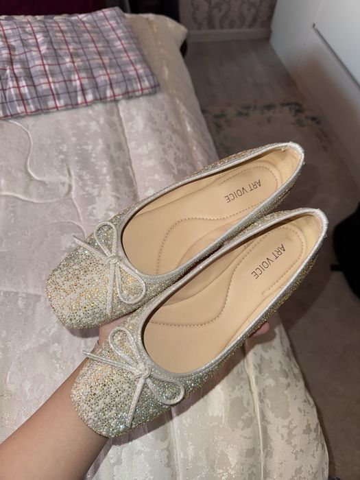 Продам блестящие балетки