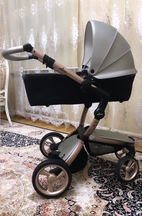 Коляска с люлькой 2 в одном (mima xari)