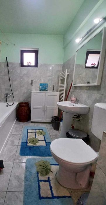 Apartament 2 camere cu curte si pergola