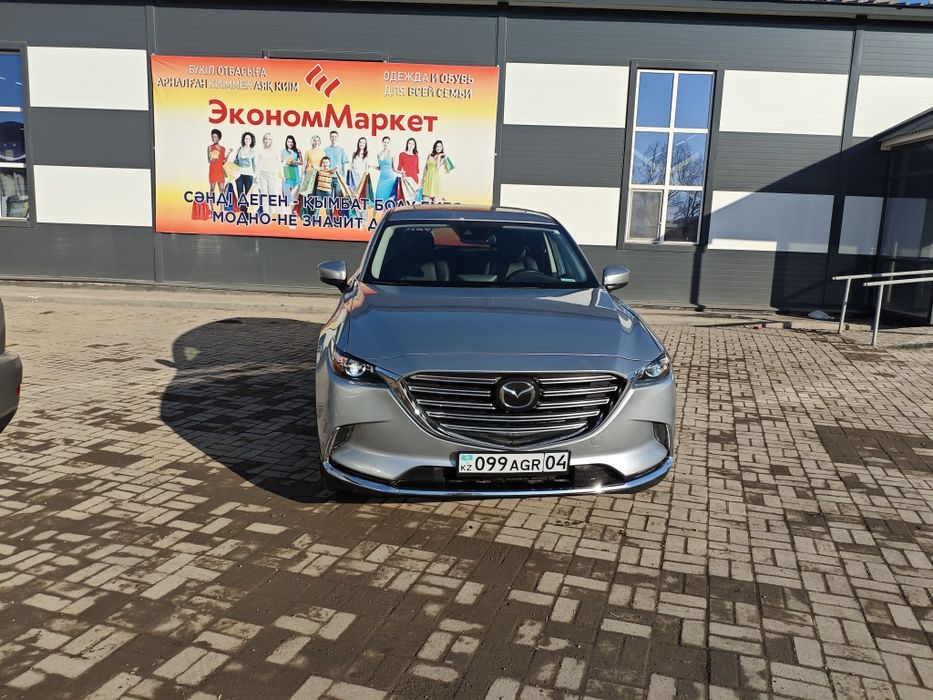 Продам машину Mazda CX-9
