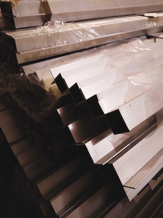 Профили 90° за боксове за аспирация