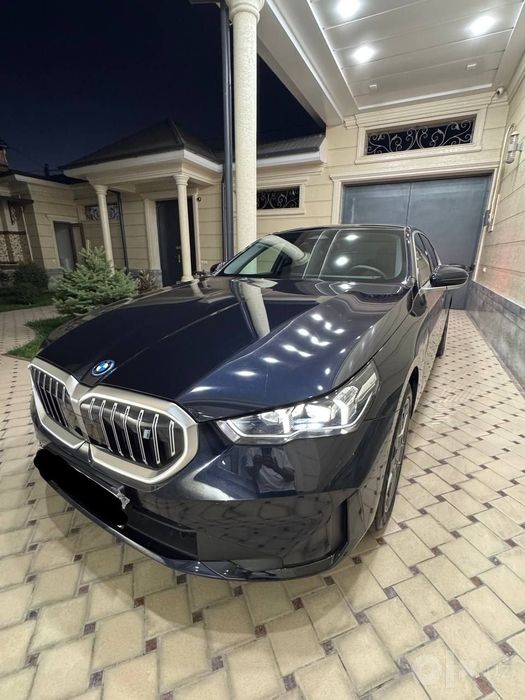 BMW i5 35 L Long
