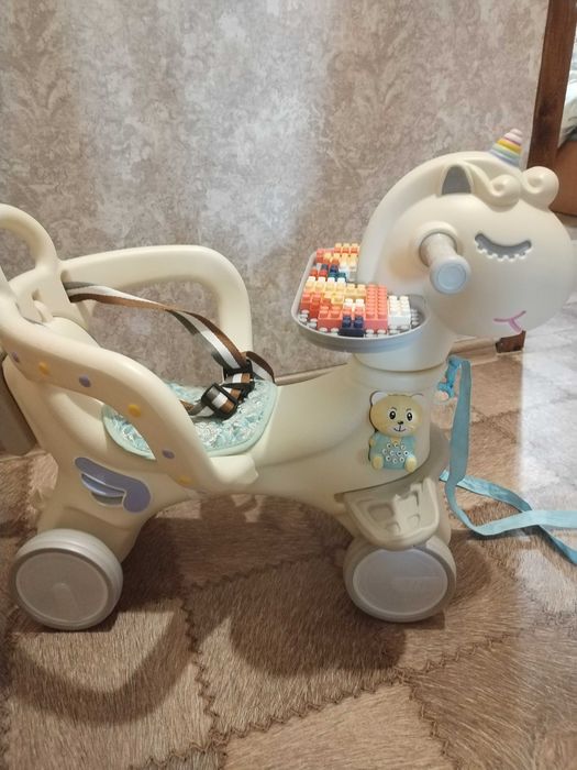 Лошадка - каталка-качалка