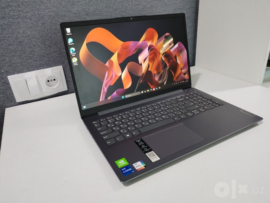 Lenovo IdeaPad 3 15ITL6 (82H8)