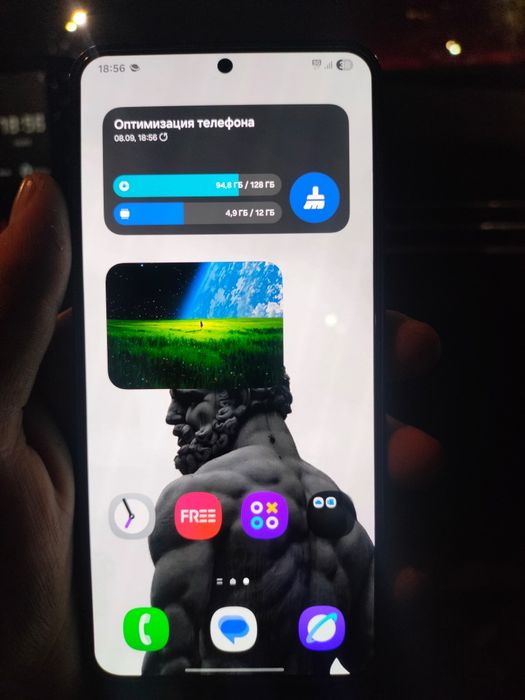 Samaung s25 128/12 gb