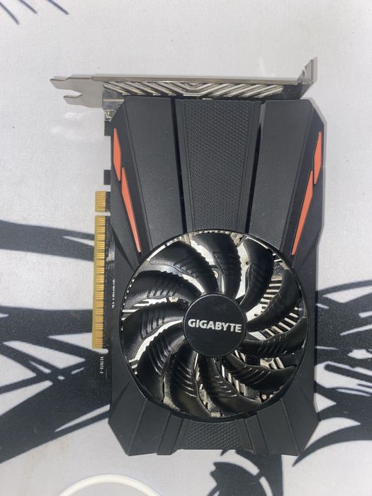 GIGABYTE GTX 1050ti 4gb