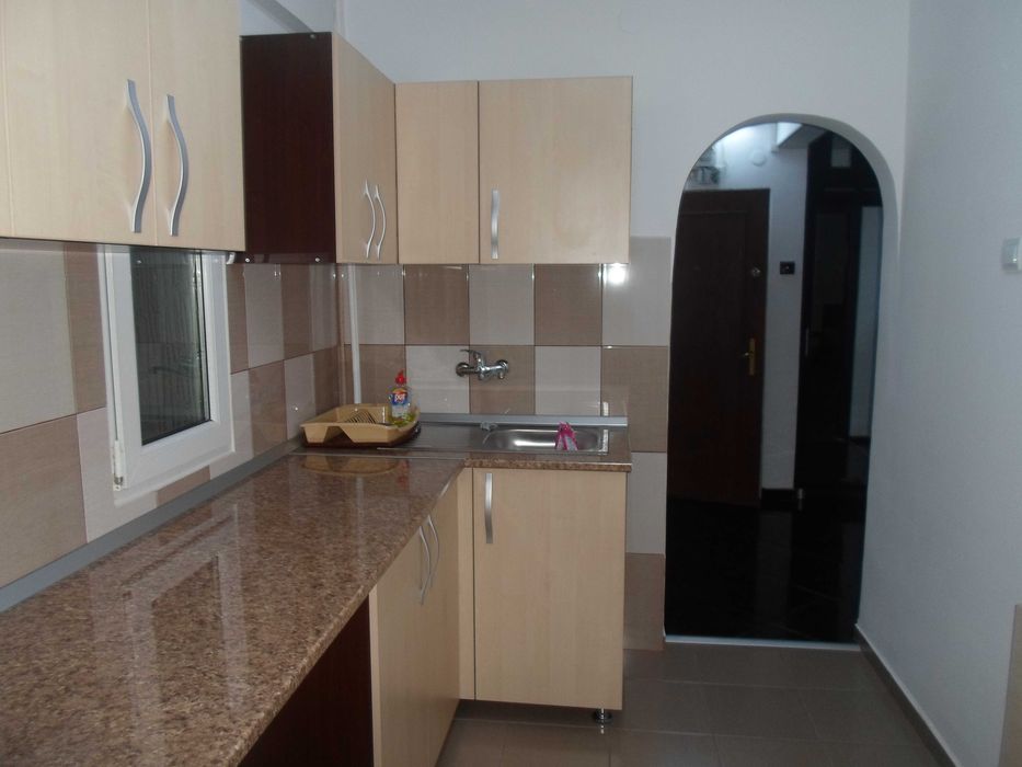 Apartament decomandat 2 camere Eroii Revolutiei