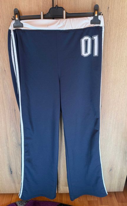 Pantaloni sport SHEIN bleumarin mărimea S (36) – dungi albe, „01”