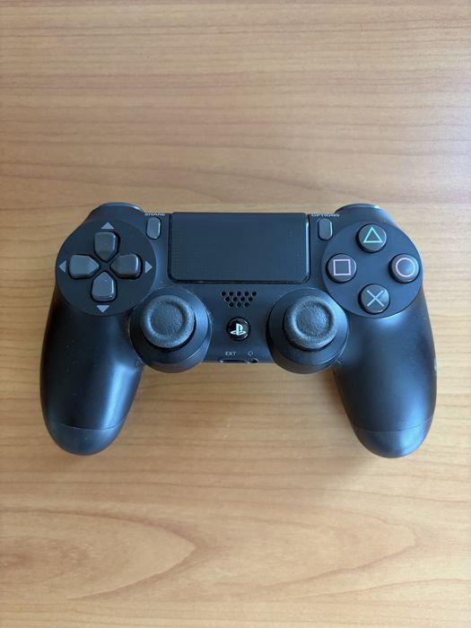 Consola Sony PlayStation4 2TB + 2 Controllere