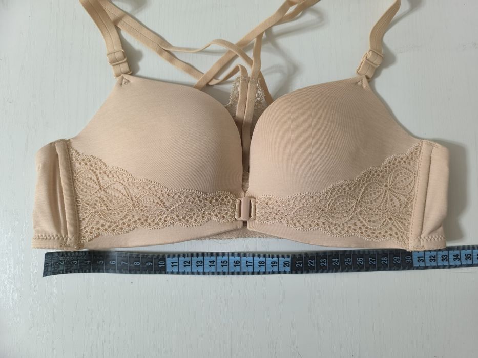 Новый бюстгалтер без косточек на девушку, размер 75В(34В)