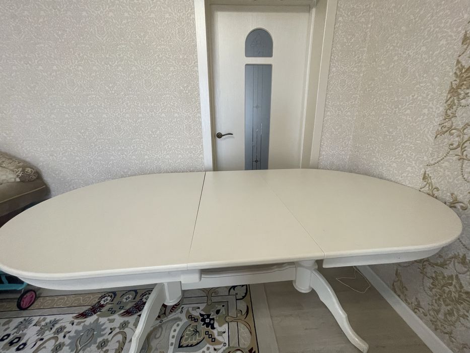 Стол для гостин. и кухня