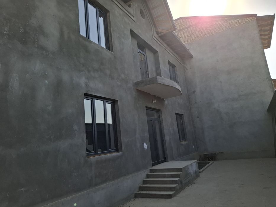 Кибрайский р-н! Дурмон,турк махалла Про-ся 2-соток дом 5-комнат