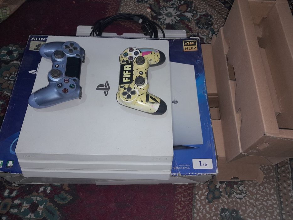 Пс 4 про,пс 4,плейстейшн 4,ps 4 ,ps 4 pro,plastation 4