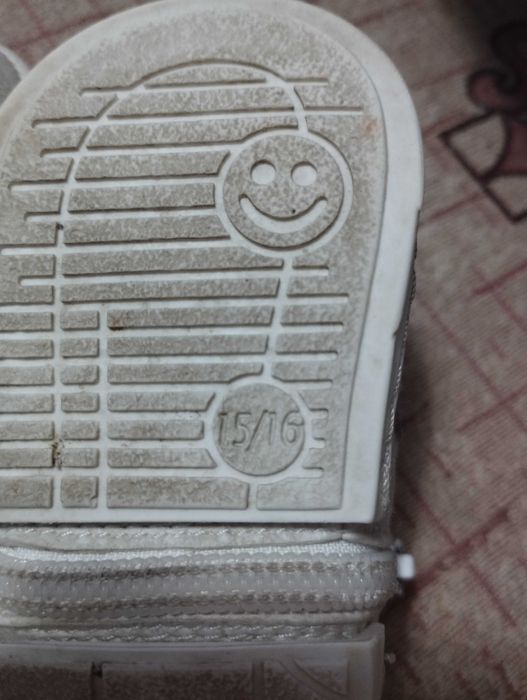 Детски обувки за прохождане