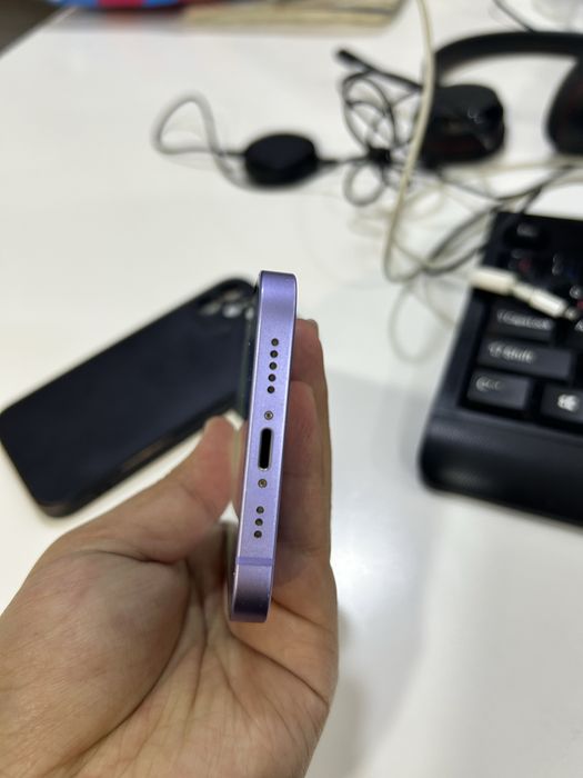 Продам Iphone 12 128Gb