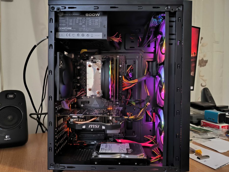 Unitate PC GAMING i5 8500 4.1Ghz/16GB DDR4/GTX1060 6GB GDDR5/SSD/HDD 1TB