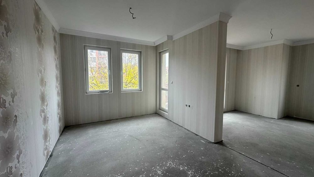 Продава се Тристаен апартамент в Хисаря - 120 кв.м за 1197 €/кв.м - Снимка #13