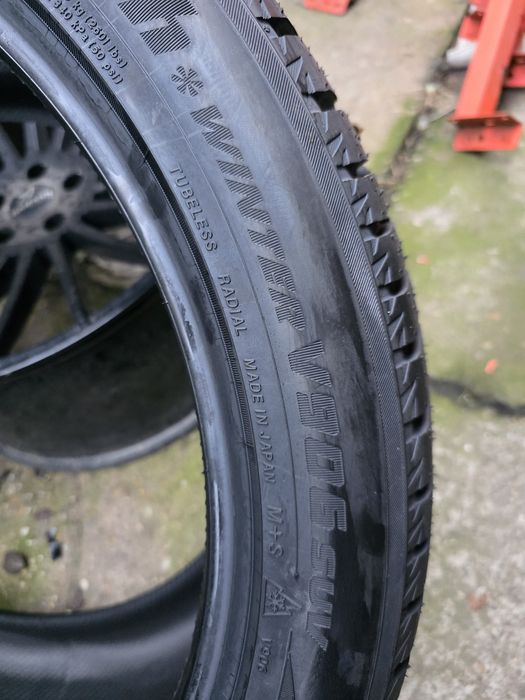 Anvelope de iarna pe 22 pentru Mercedes gle  marca yokohama