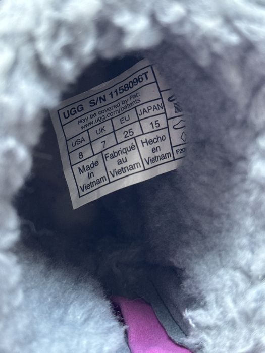 Ghete ugg marimea 24