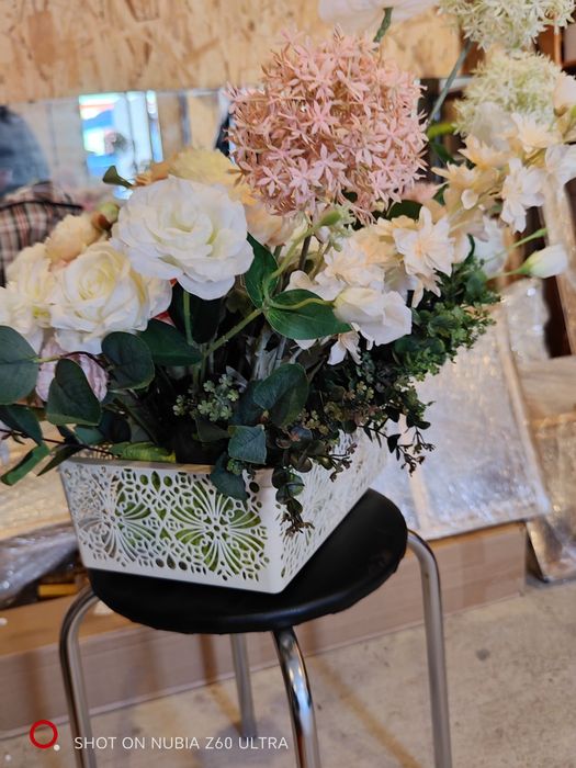 Продаются искусственные цветы