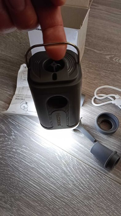 Pompă umflare și dezumflare cu lampă camping și cârlig
