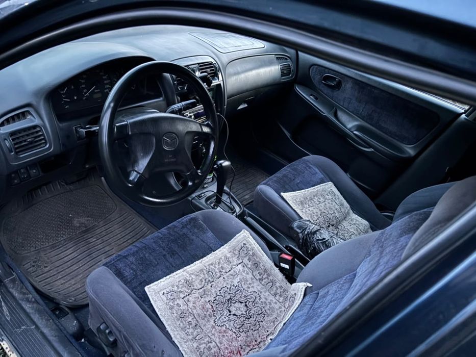 Продам машину Mazda 626