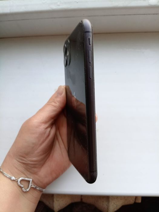 Айфон 11 срочно обмен