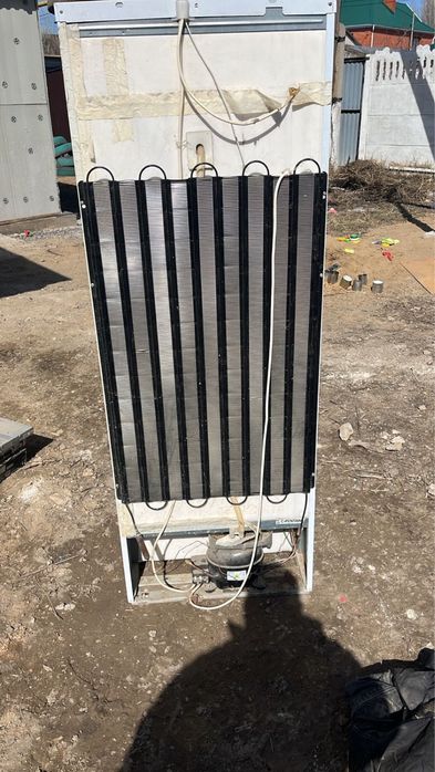 Продам морозильную камеру