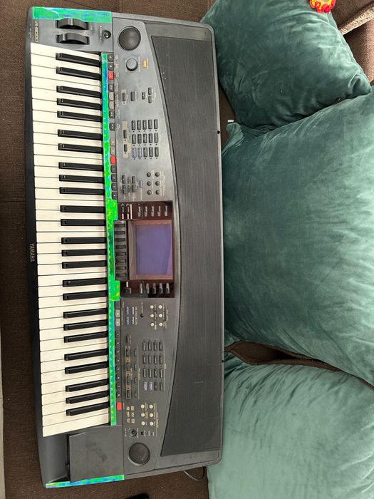 Orga Yamaha PSR 8000