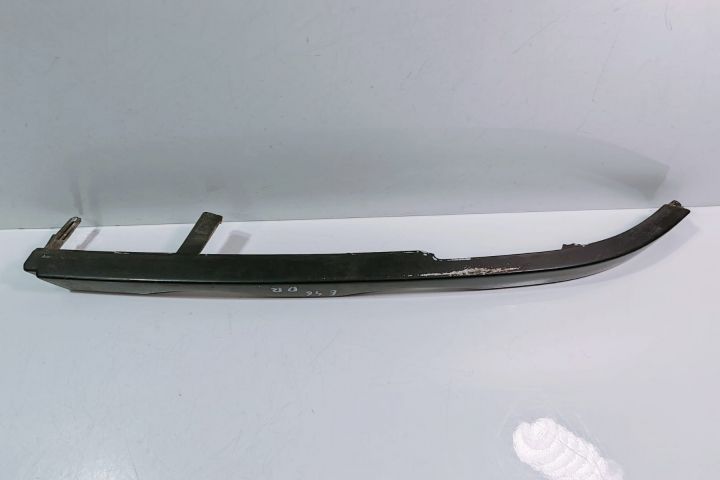 Ornament far dreapta 51138208482 BMW Seria 3 E46