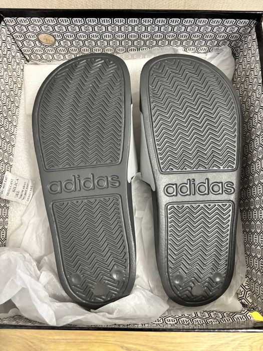 Слансы шлепанцы Adidas