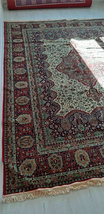 Ковер. Очень красивый