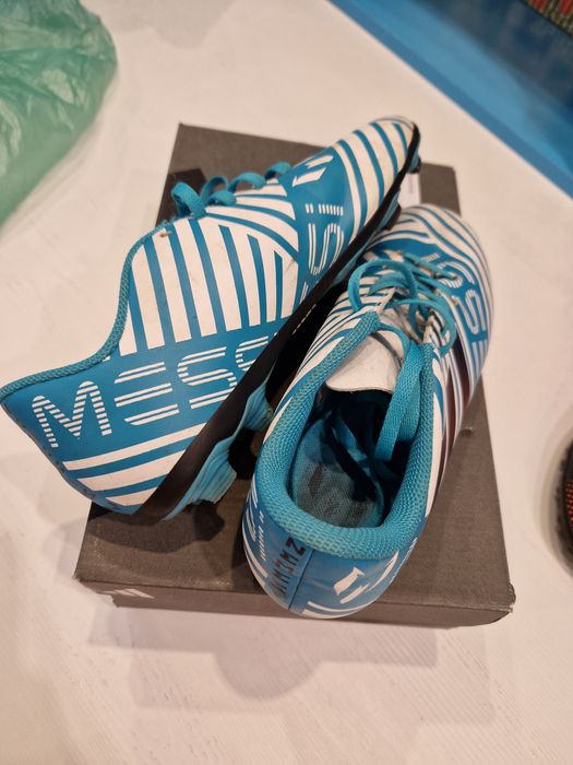 Бутонки и стоножки